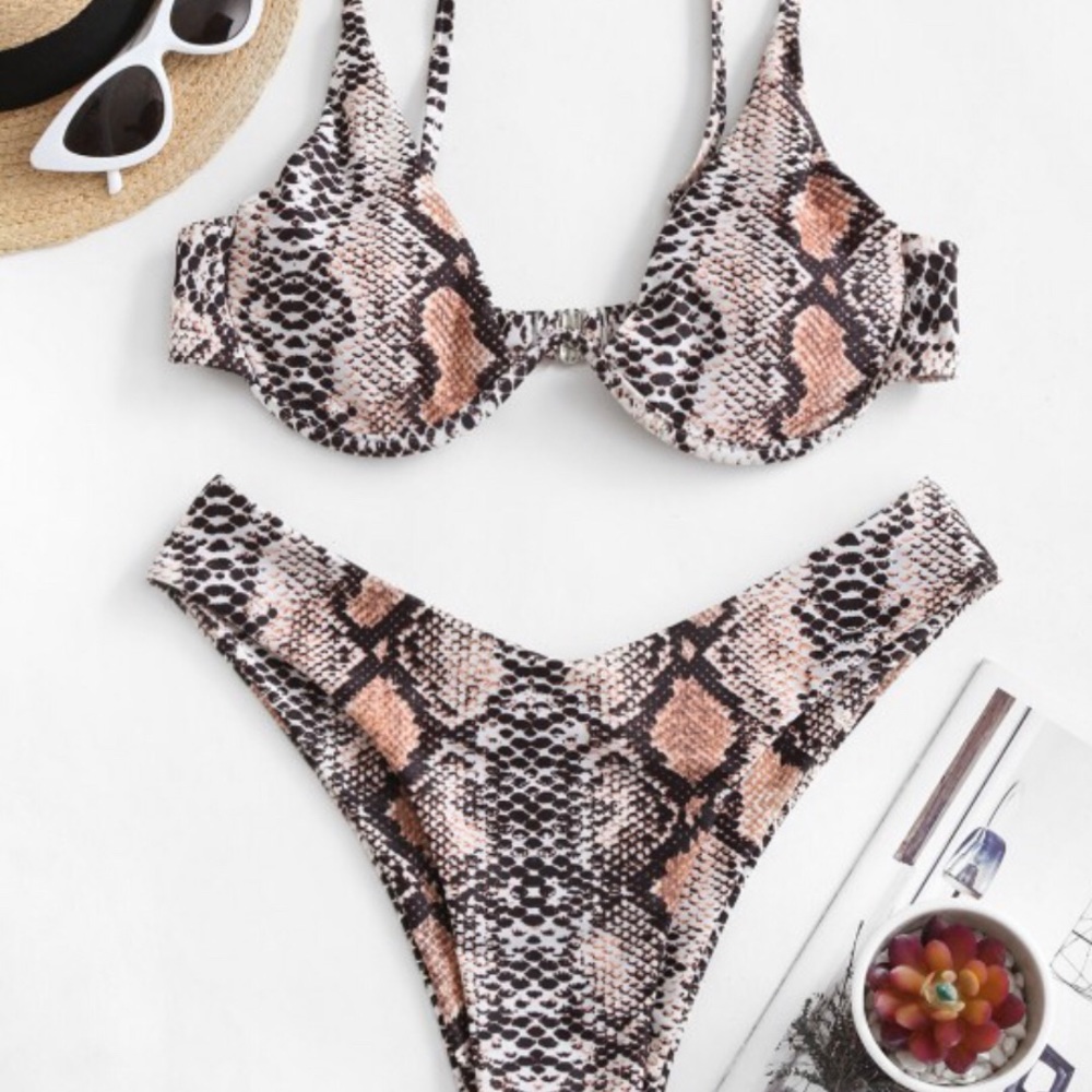 Snakeskin print cheeky bikini